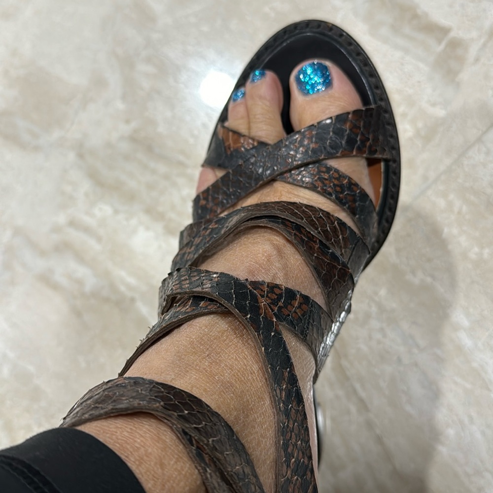 New with tags Rebecca Minkoff sandals size 7